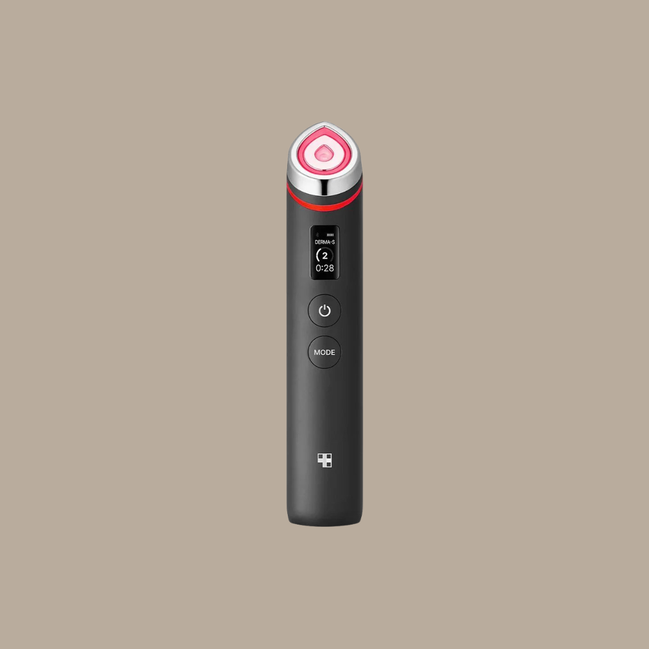 MEDICUBE-  AGE R BOOSTER PRO BLACK
